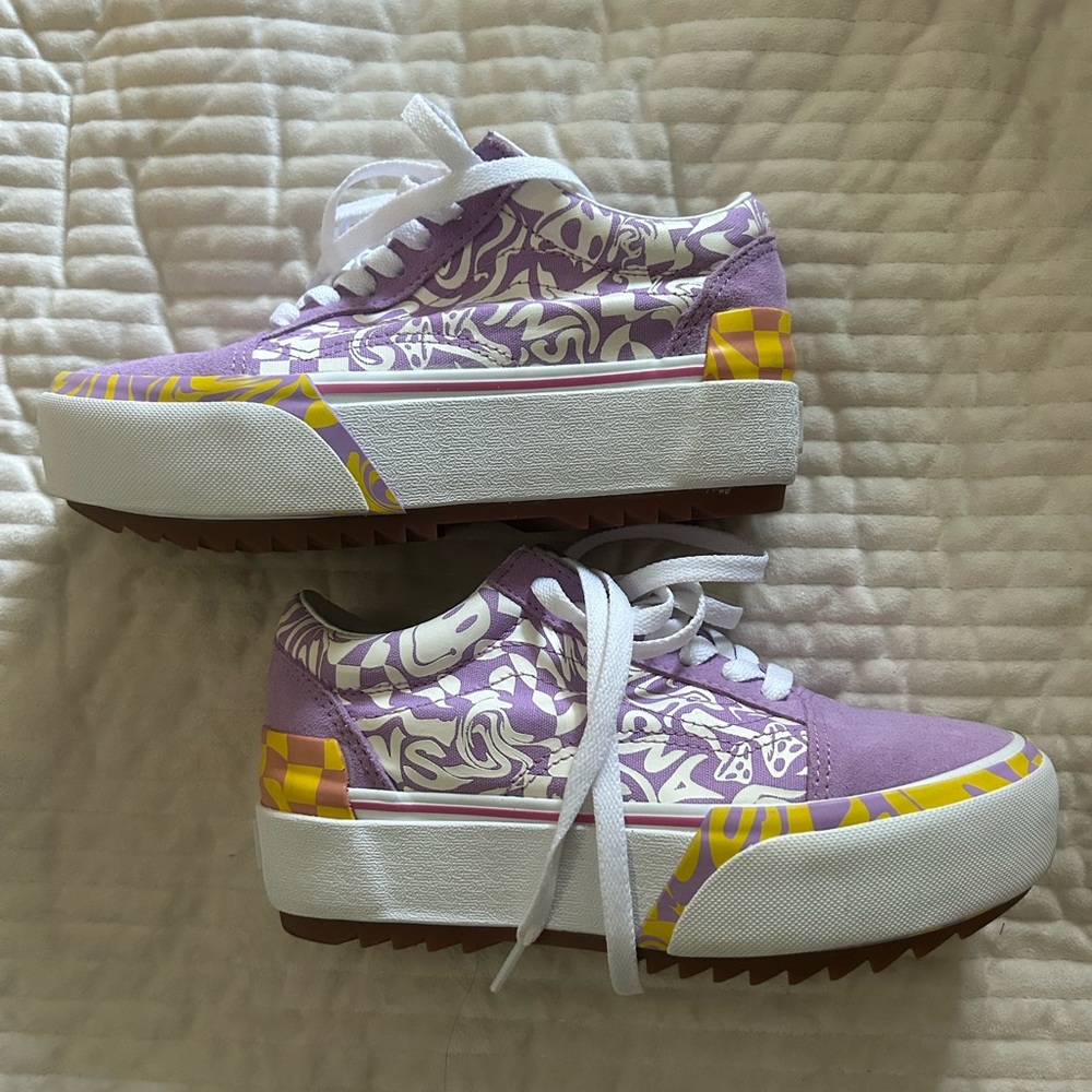 groovy VANS